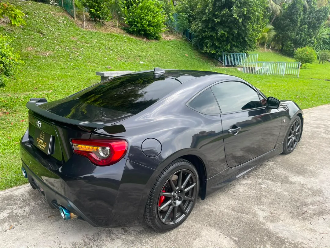 Toyota GT 86 2.0 (A) — photo 4 of 24