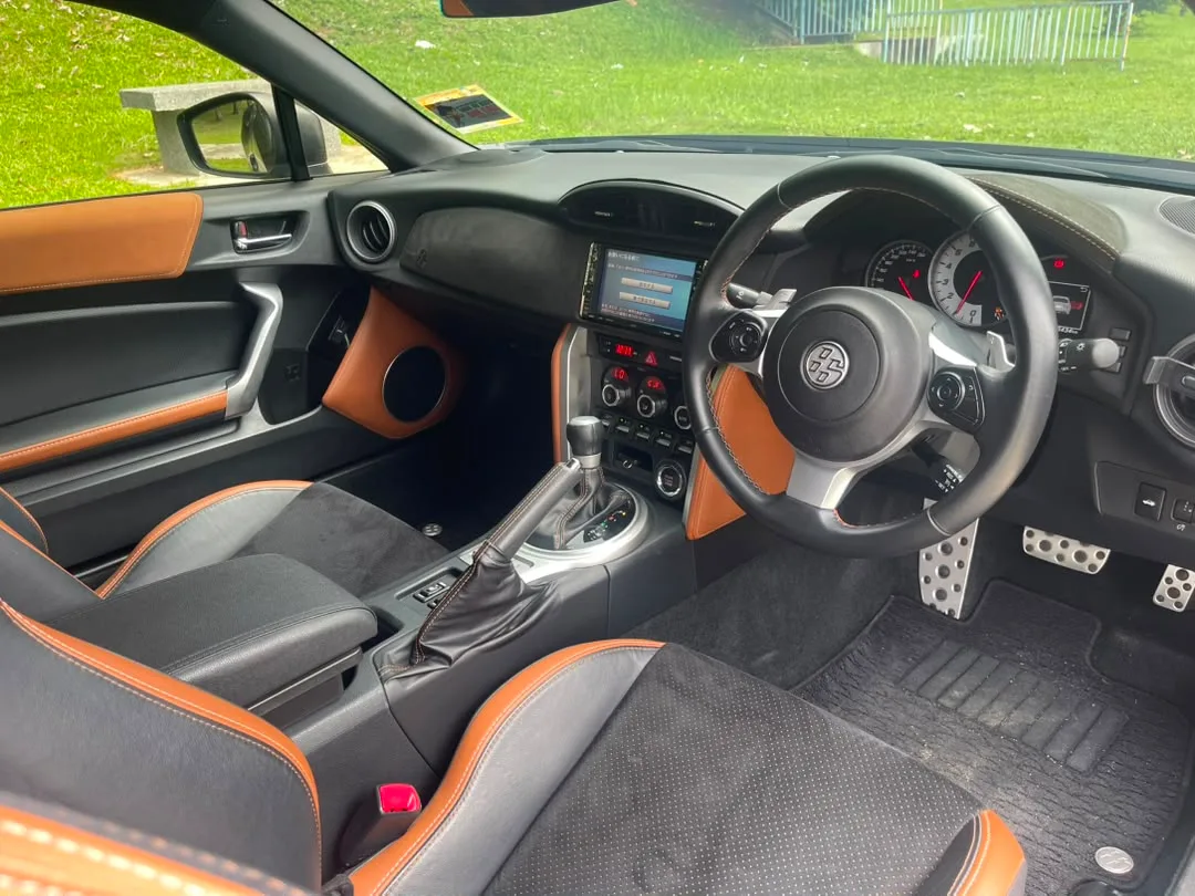 Toyota GT 86 2.0 (A) — photo 21 of 24