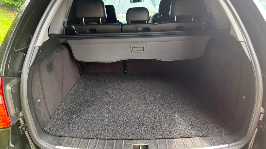 Porsche Cayenne Tiptronic — photo 10 of 25