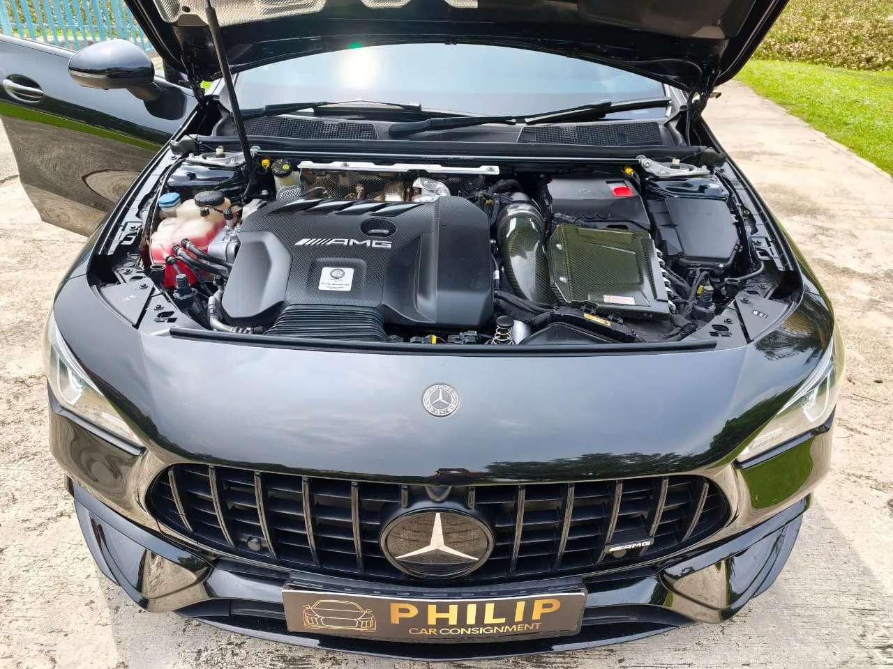Mercedes-Benz CLA45 S  — photo 8 of 34
