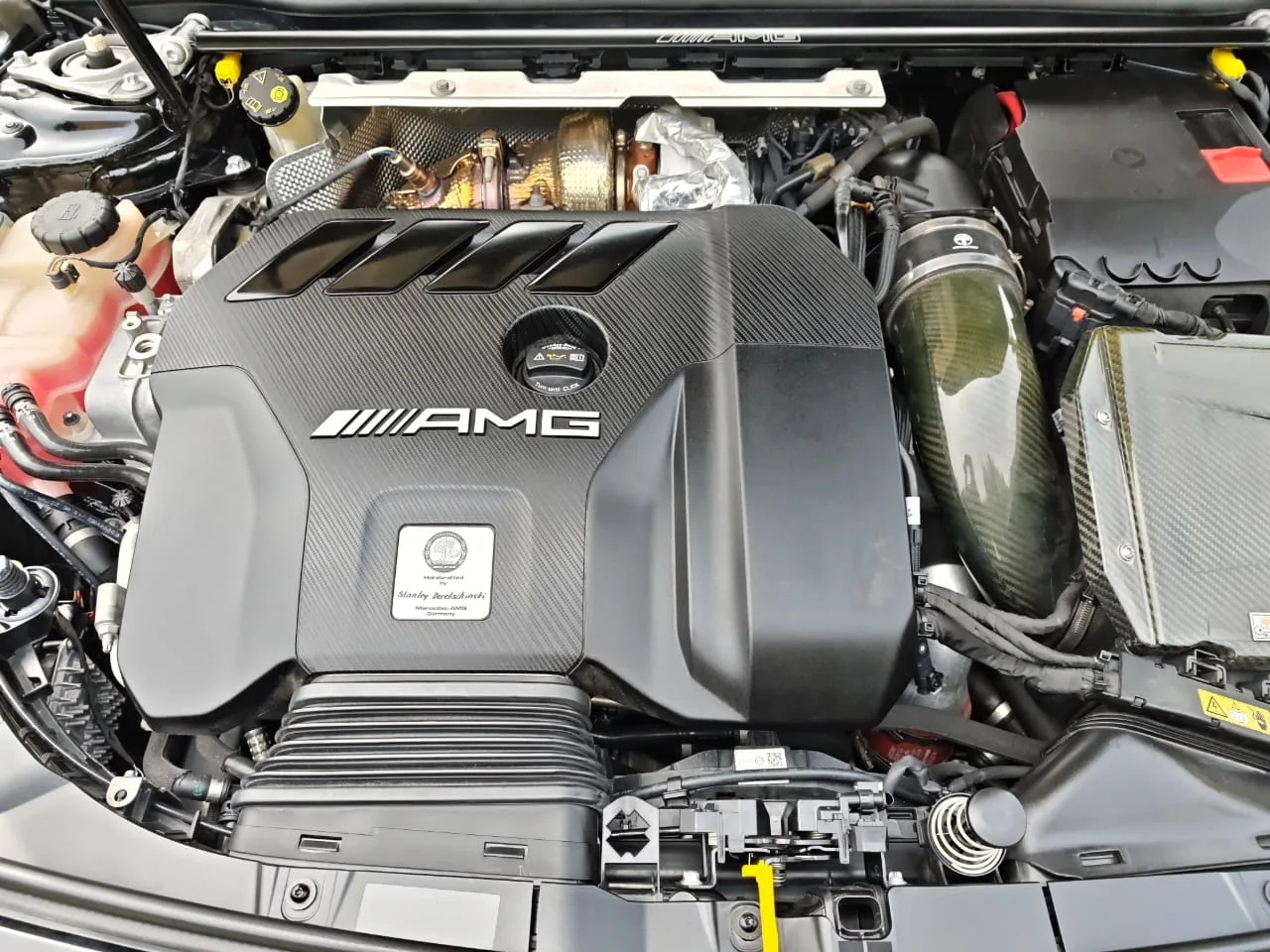 Mercedes-Benz CLA45 S  — photo 9 of 34