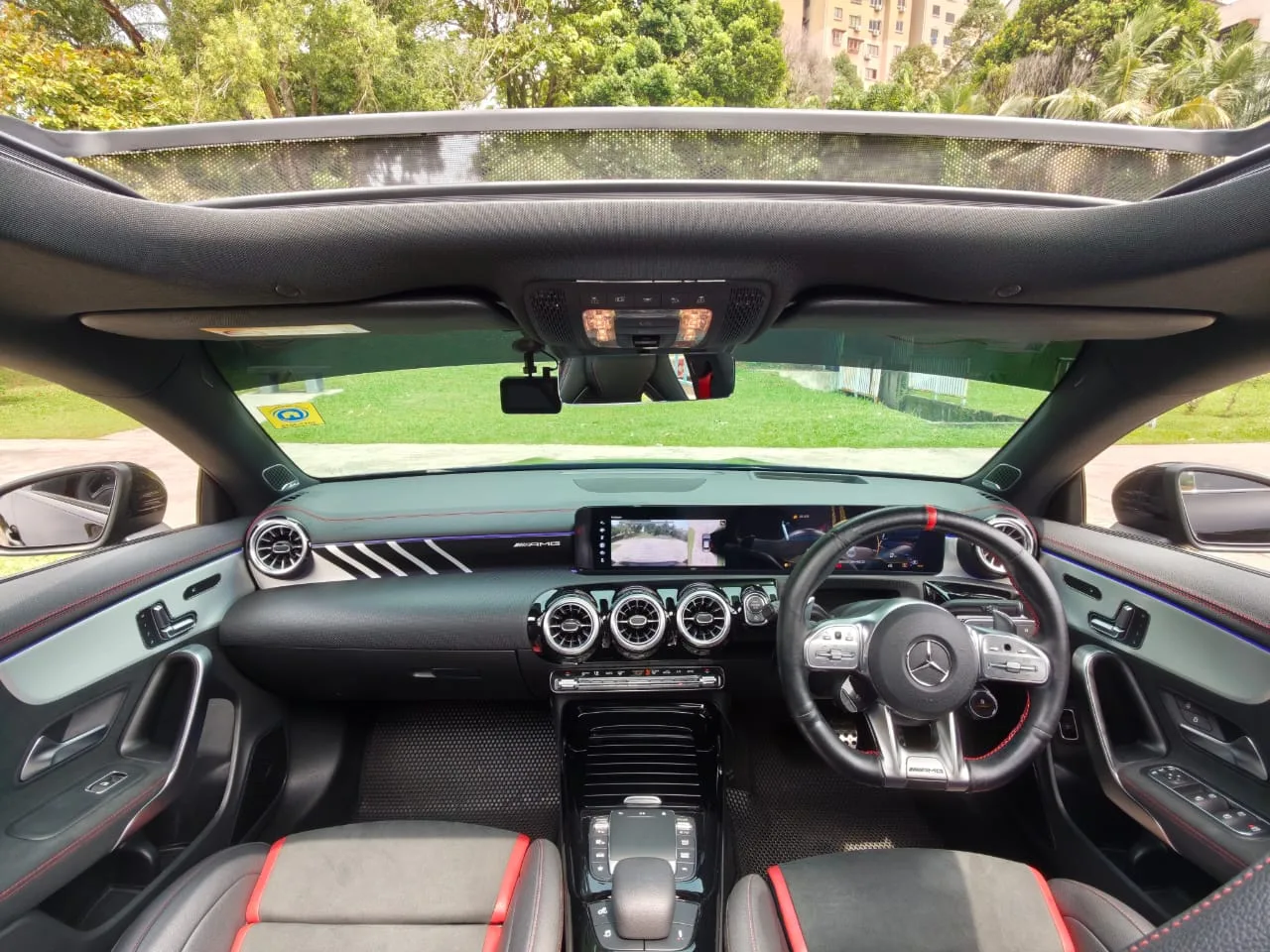Mercedes-Benz CLA45 S  — photo 20 of 34