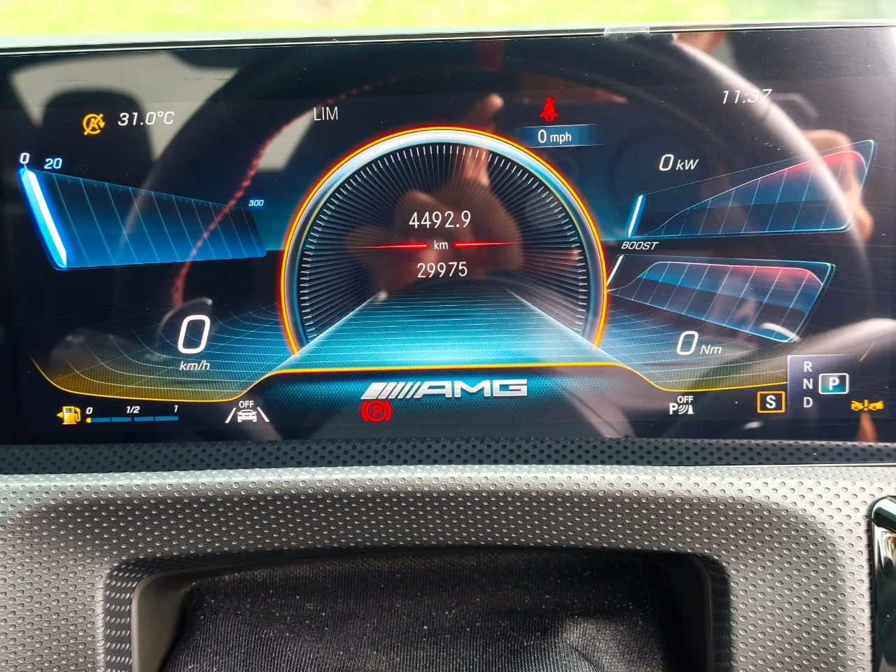 Mercedes-Benz CLA45 S  — photo 21 of 34