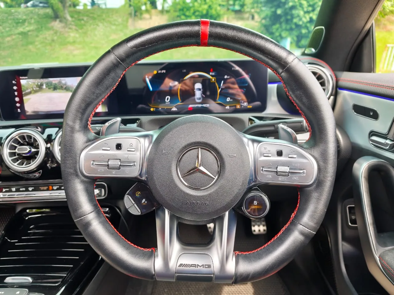 Mercedes-Benz CLA45 S  — photo 26 of 34