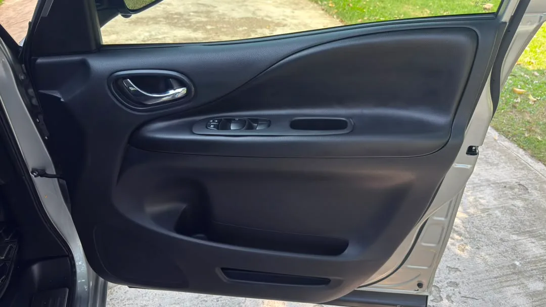 Nissan Serena Hybrid — photo 30 of 30