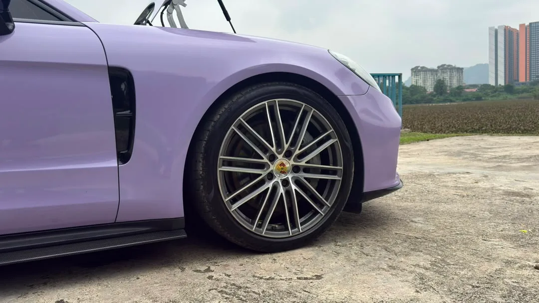 Porsche Panamera Wagon 4s — photo 17 of 31